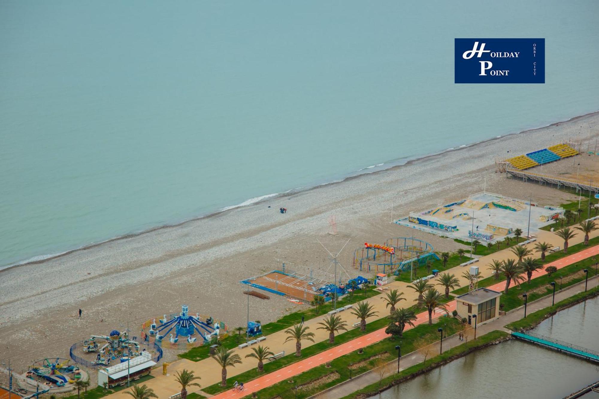 Holiday Point Orbi City Batumi Ngoại thất bức ảnh